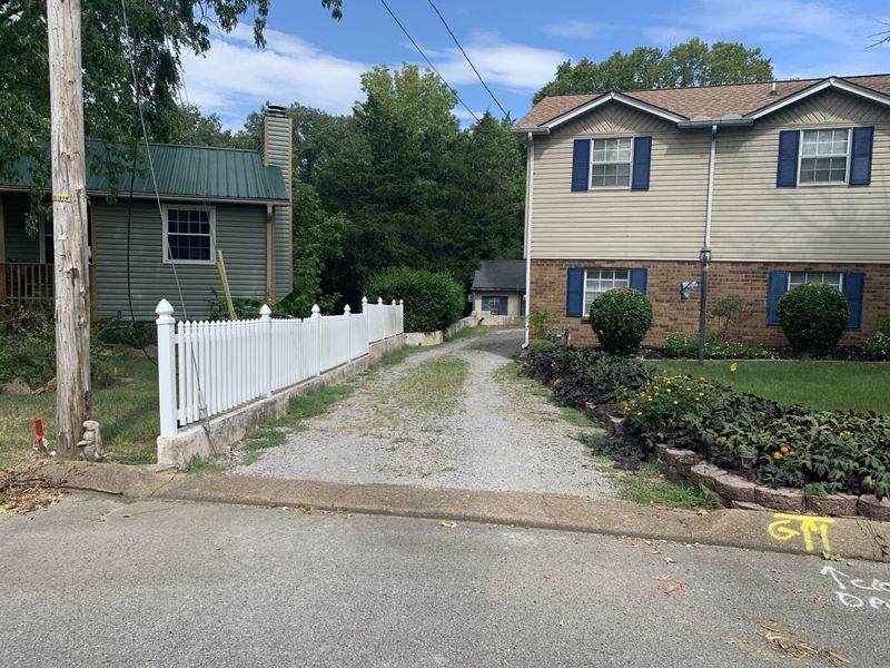 Gravel Driveway Transformation, Nashville, TN